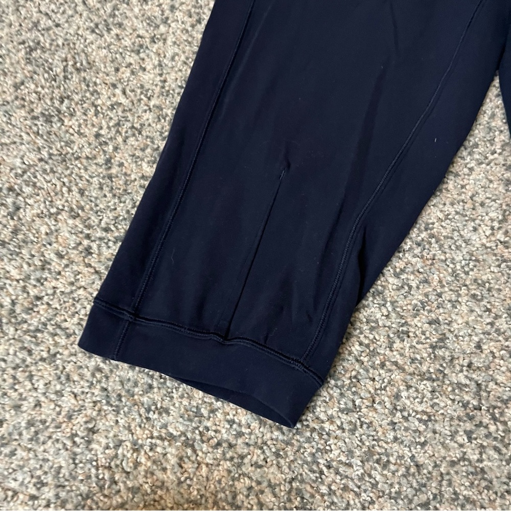 Lululemon Rejuvenate Crop True Navy - Picture 5 of 10